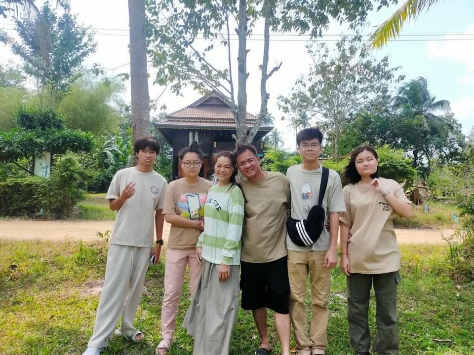 โฮมสเตย์บ้านนายสิงโตเขาคูหา Ban Khu Ha Nai Zewnętrze zdjęcie